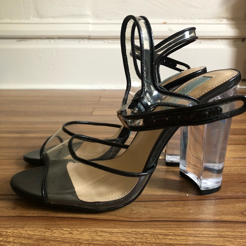 Betsey Johnson transparent heel sandal BNWT - Picture 3 of 5